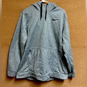 Nike Therma-FIT
Men's Pullover Fitness Hoodie
